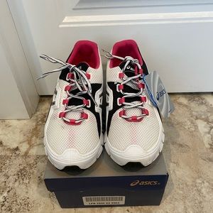 ASICS Gel Finite Sneakers